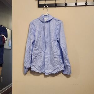 Ryan Seacrest Light Blue Button-Up Shirt